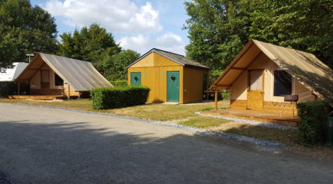 Hébergements atypiques au Camping ***